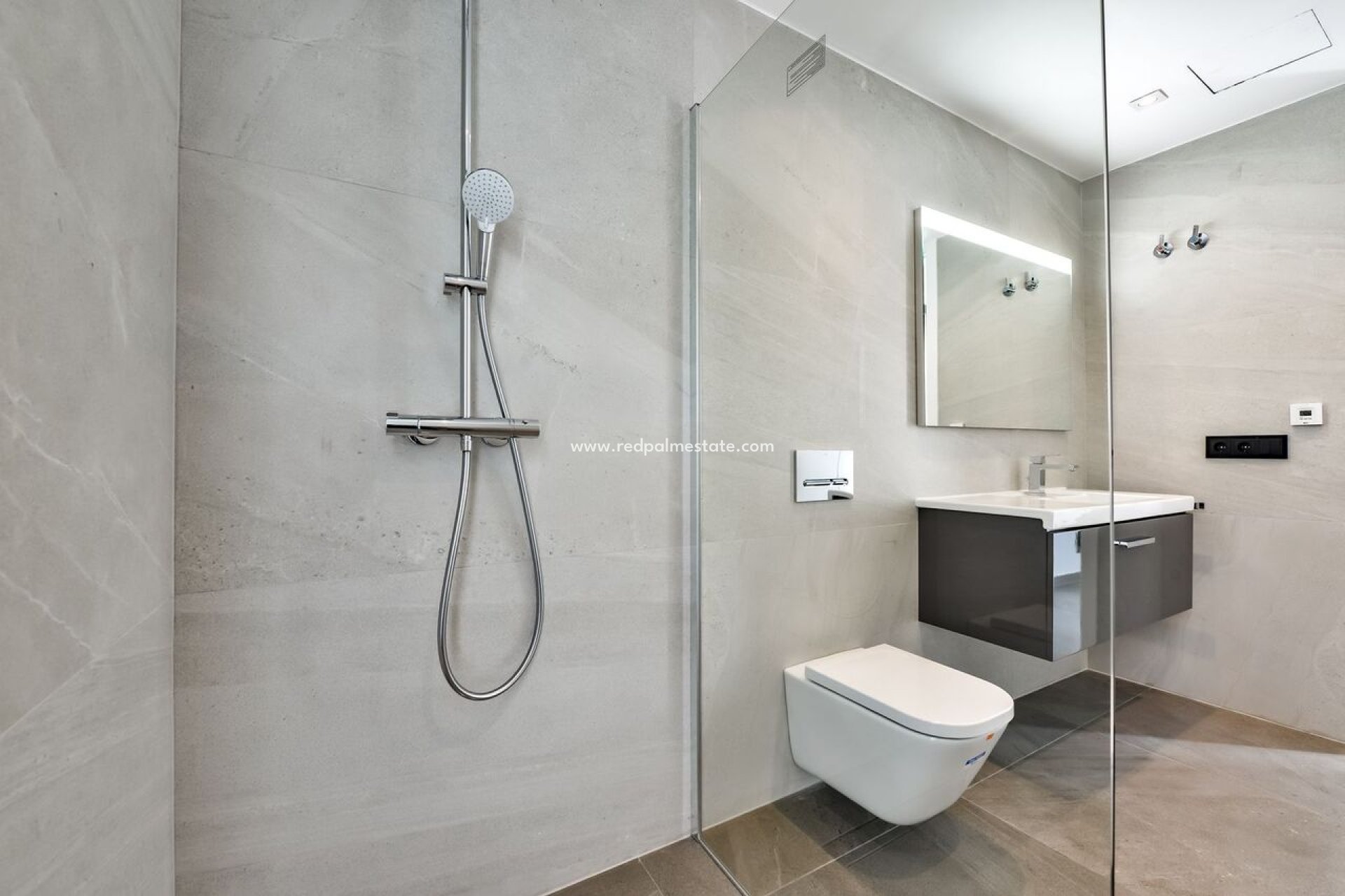 Återförsäljning - Villa -
Jávea - Costa Blanca