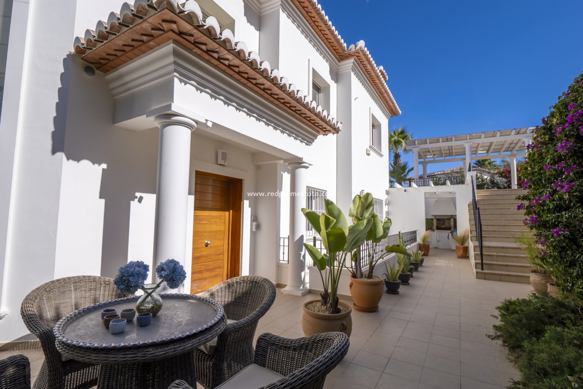Återförsäljning - Villa -
Jávea - Costa Blanca