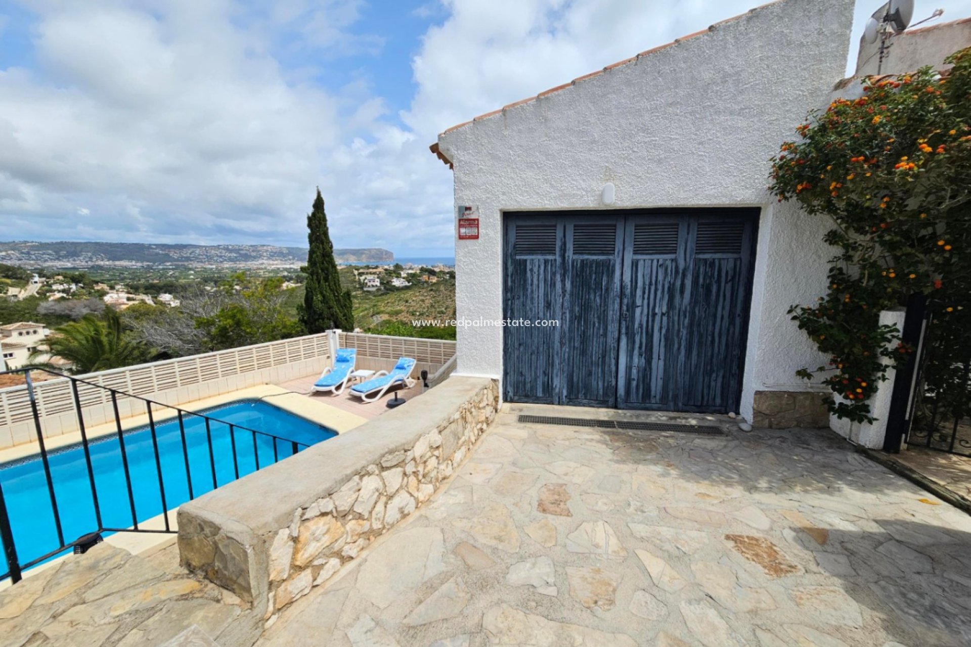 Återförsäljning - Villa -
Jávea