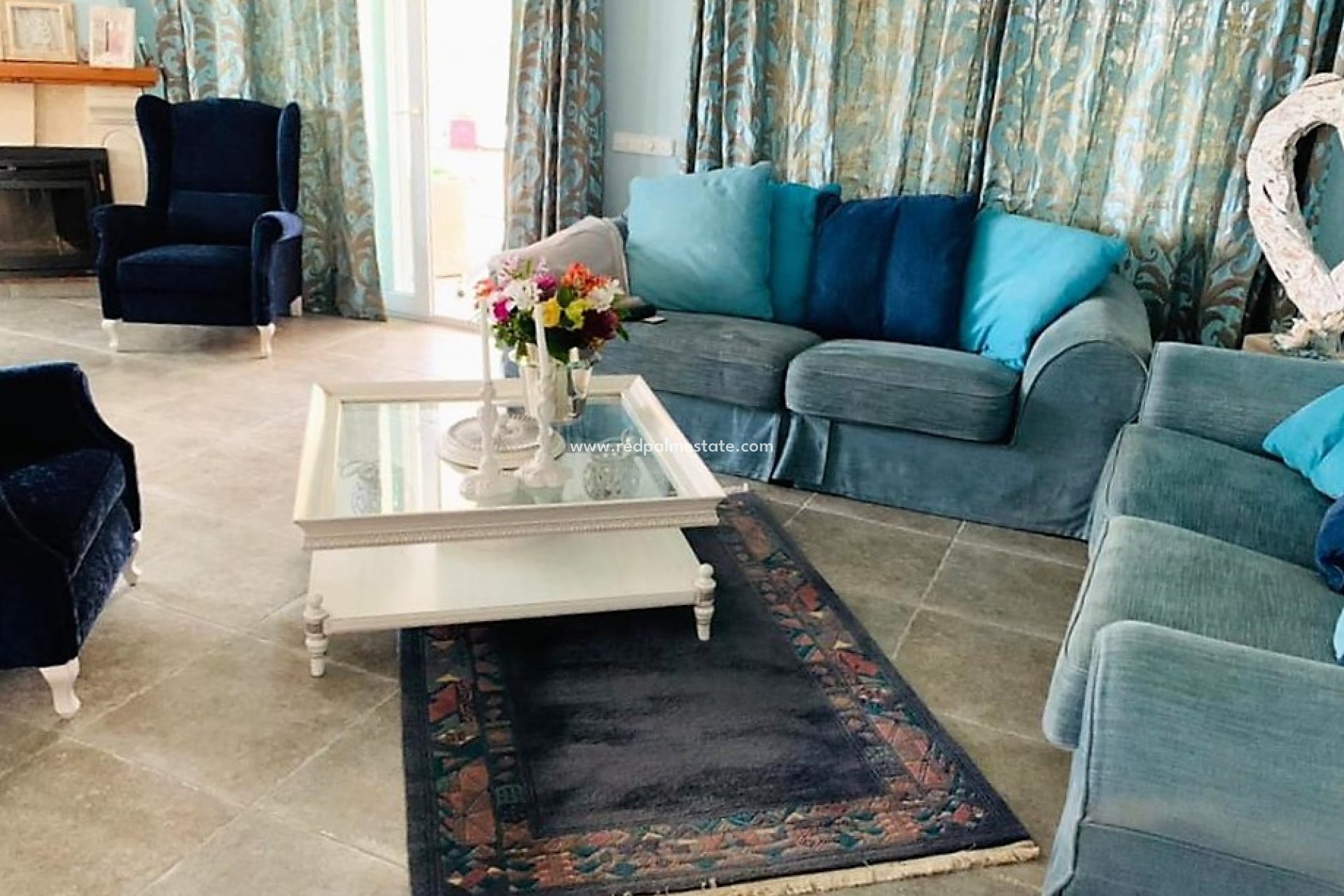 Återförsäljning - Villa -
Jávea