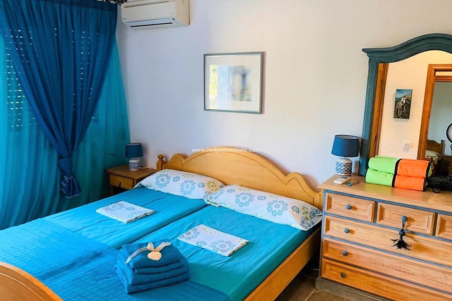 Återförsäljning - Villa -
Jávea