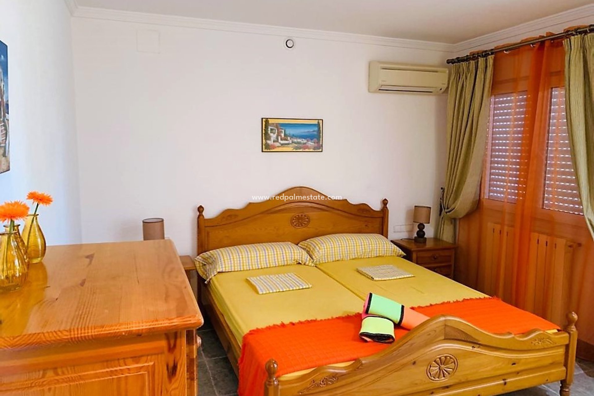 Återförsäljning - Villa -
Jávea