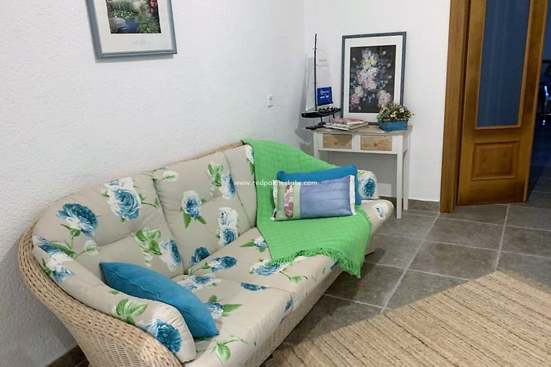 Återförsäljning - Villa -
Jávea