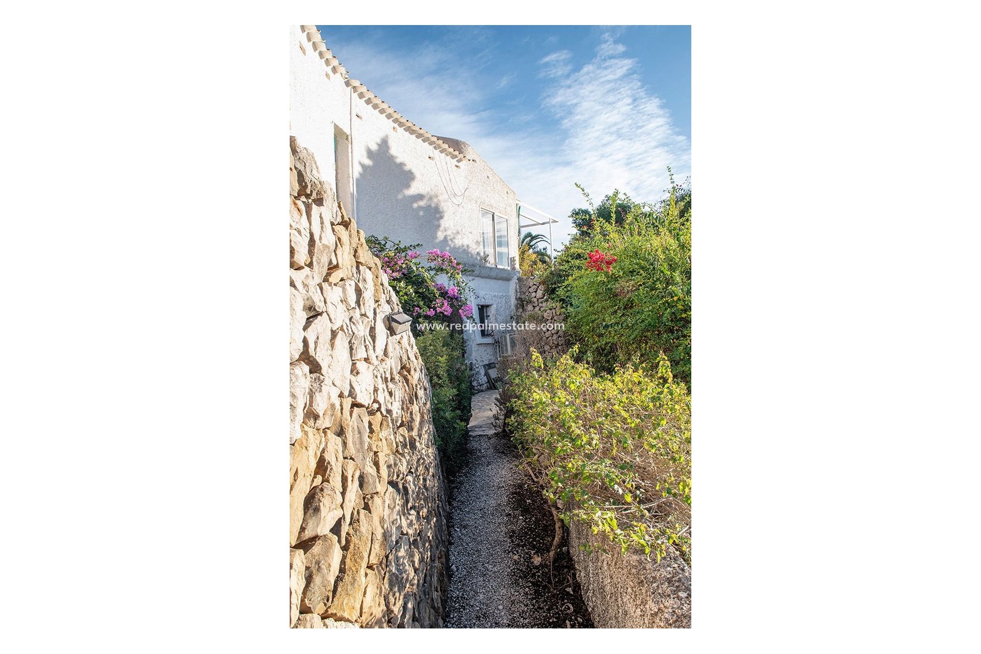 Återförsäljning - Villa -
Jávea