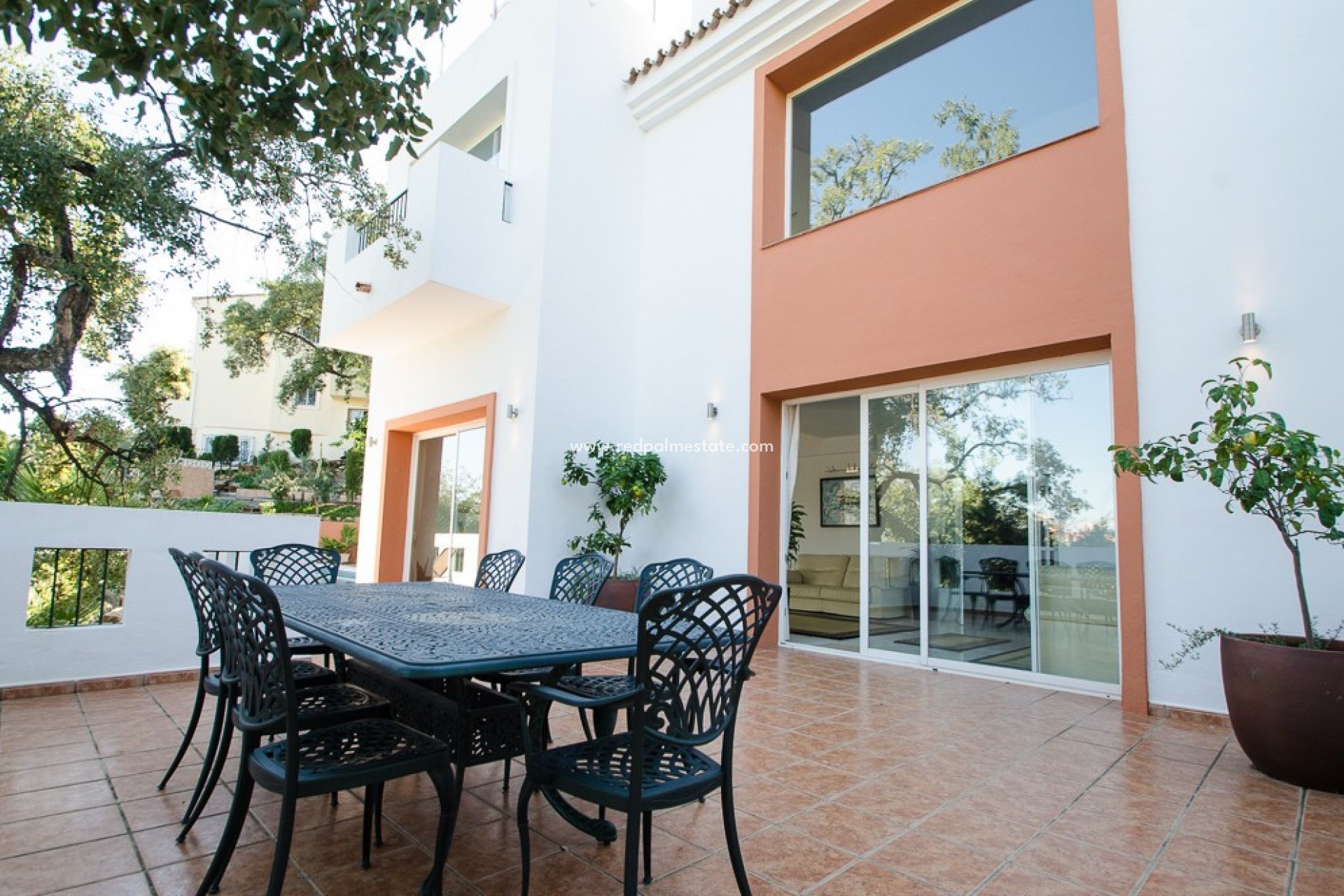 Återförsäljning - Villa -
La Mairena