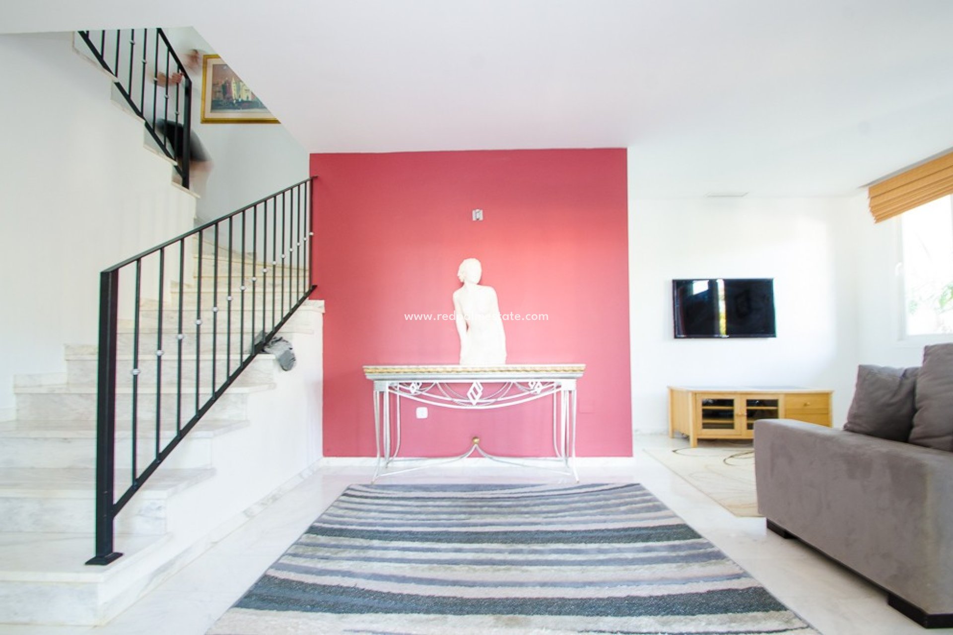 Återförsäljning - Villa -
La Mairena