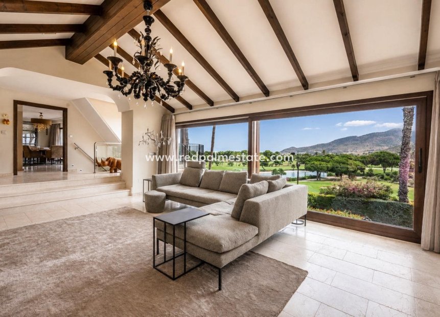 Återförsäljning - Villa -
La Manga Club Resort - Costa Calida