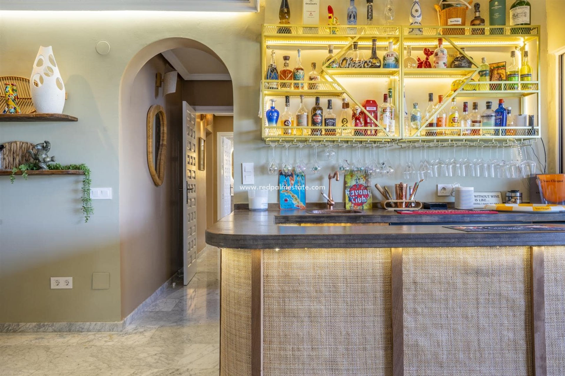 Återförsäljning - Villa -
La Manga - Costa Calida
