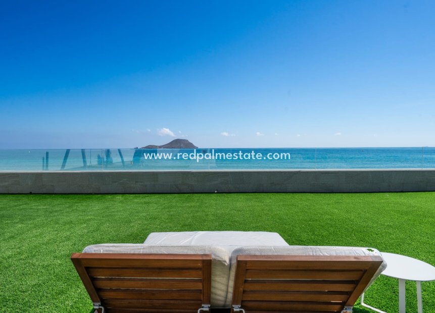 Återförsäljning - Villa -
La Manga - Costa Calida