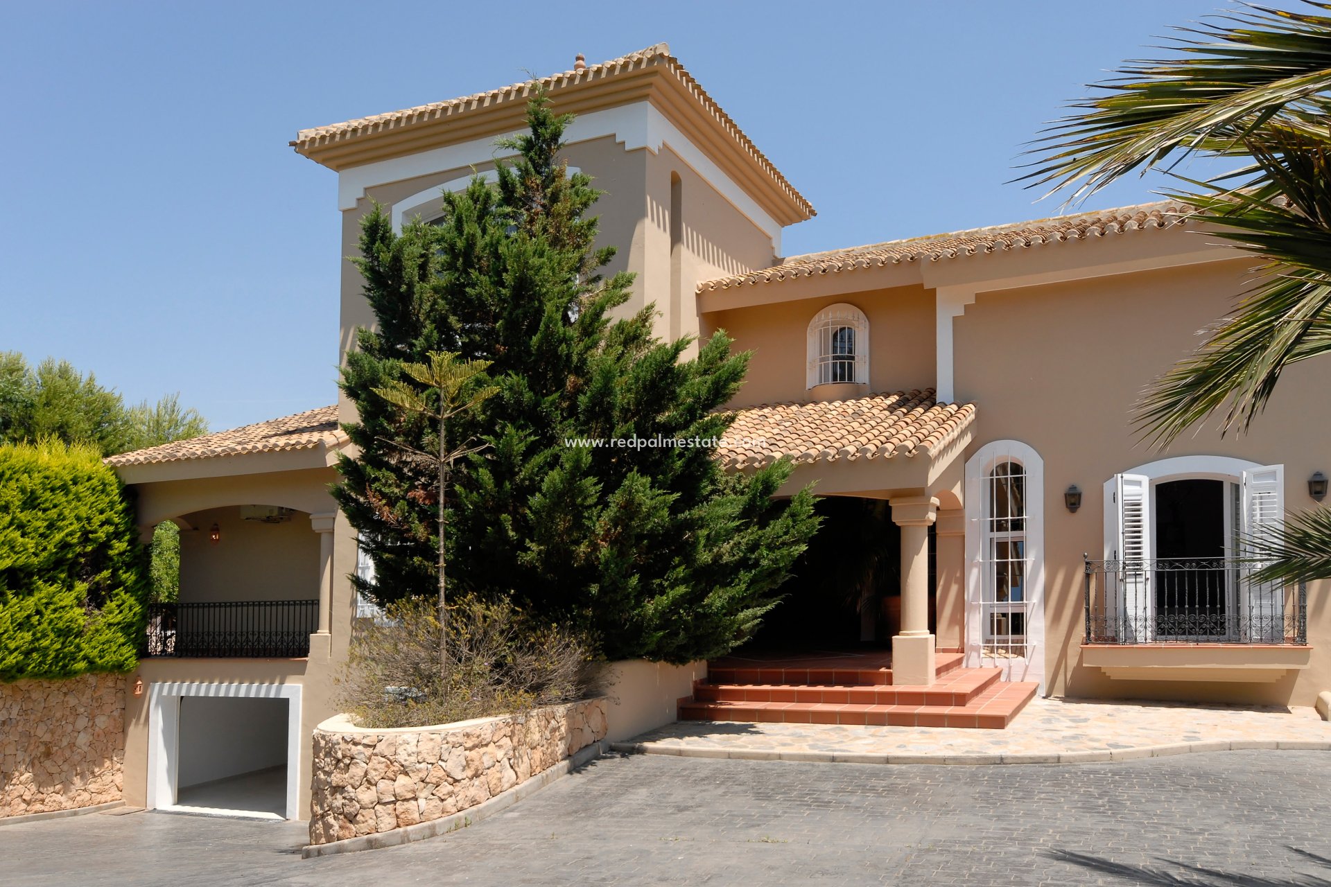 Återförsäljning - Villa -
La Manga - Costa Calida