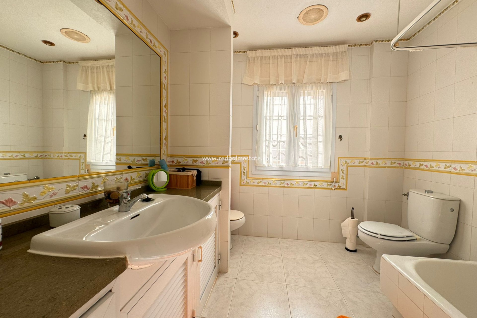 Återförsäljning - Villa -
La Manga - Costa Calida