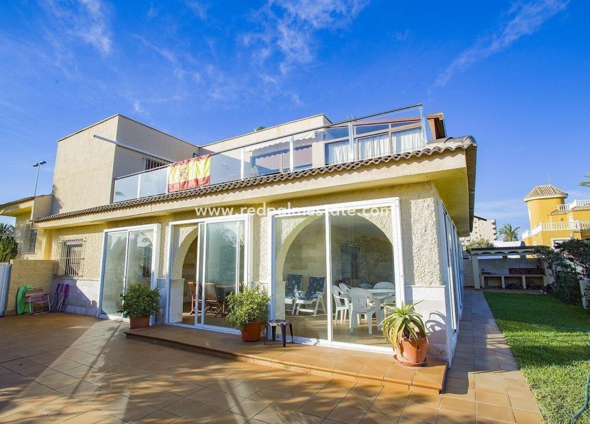 Återförsäljning - Villa -
La Manga - Playa De Las Gaviotas-el Pedrucho