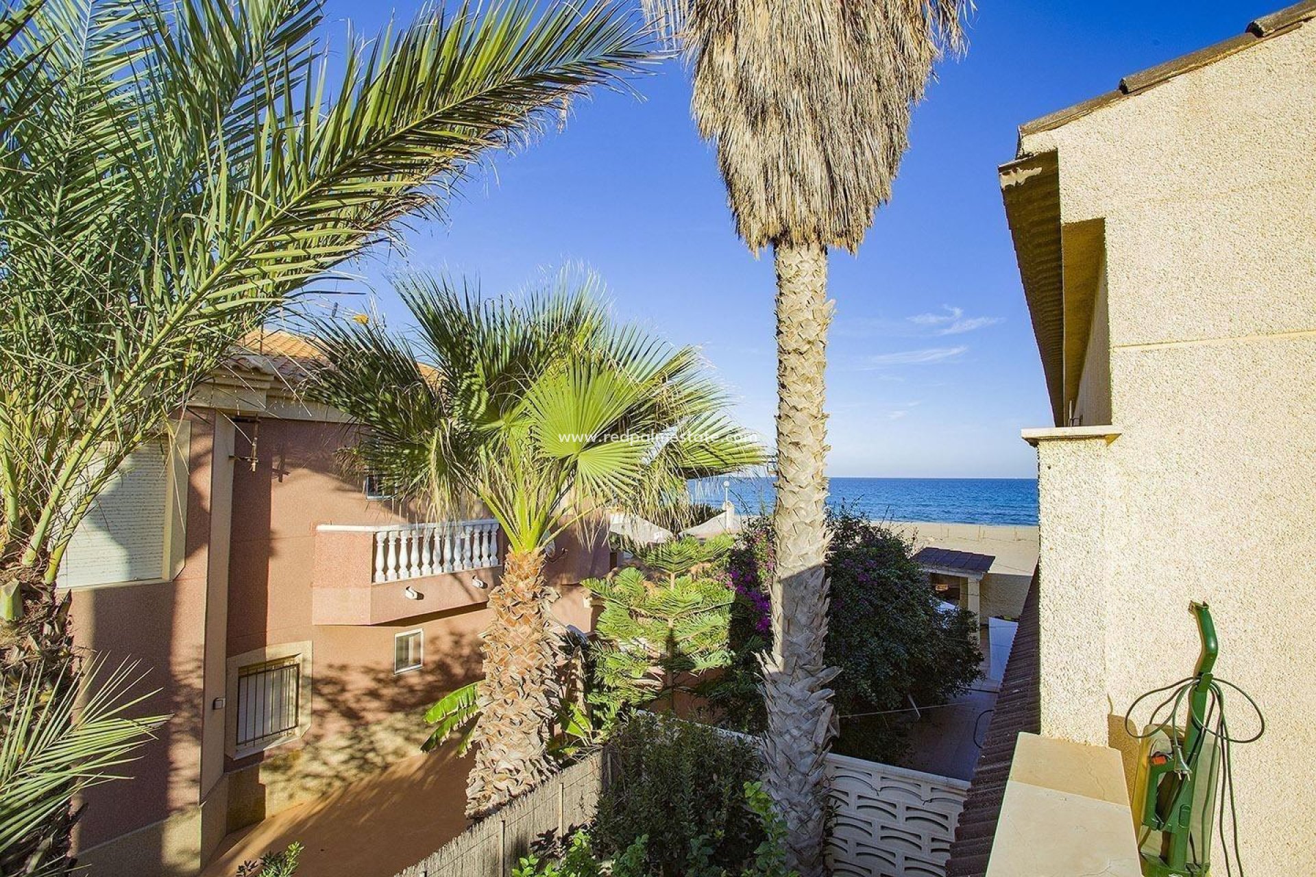Återförsäljning - Villa -
La Manga - Playa De Las Gaviotas-el Pedrucho