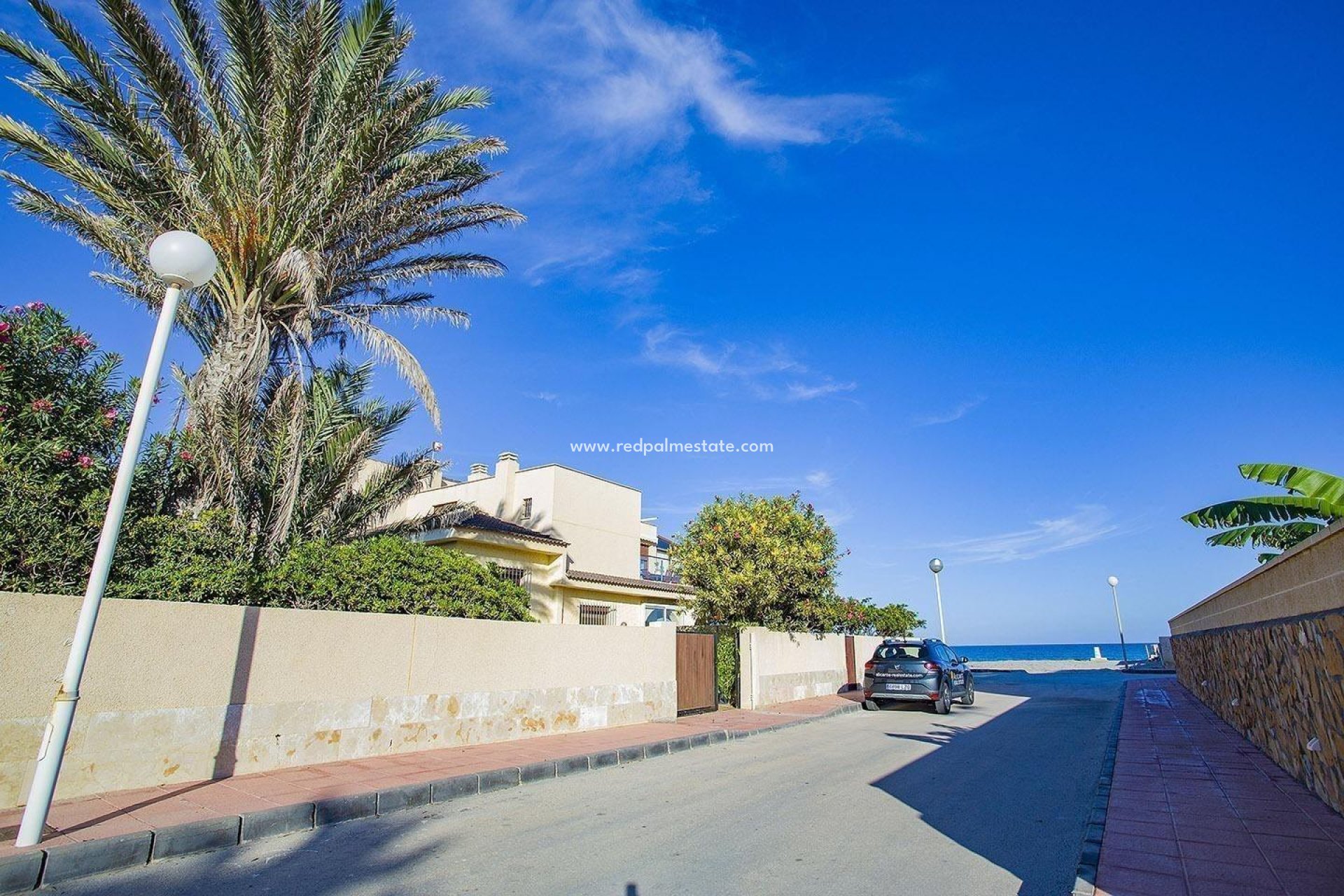 Återförsäljning - Villa -
La Manga - Playa De Las Gaviotas-el Pedrucho