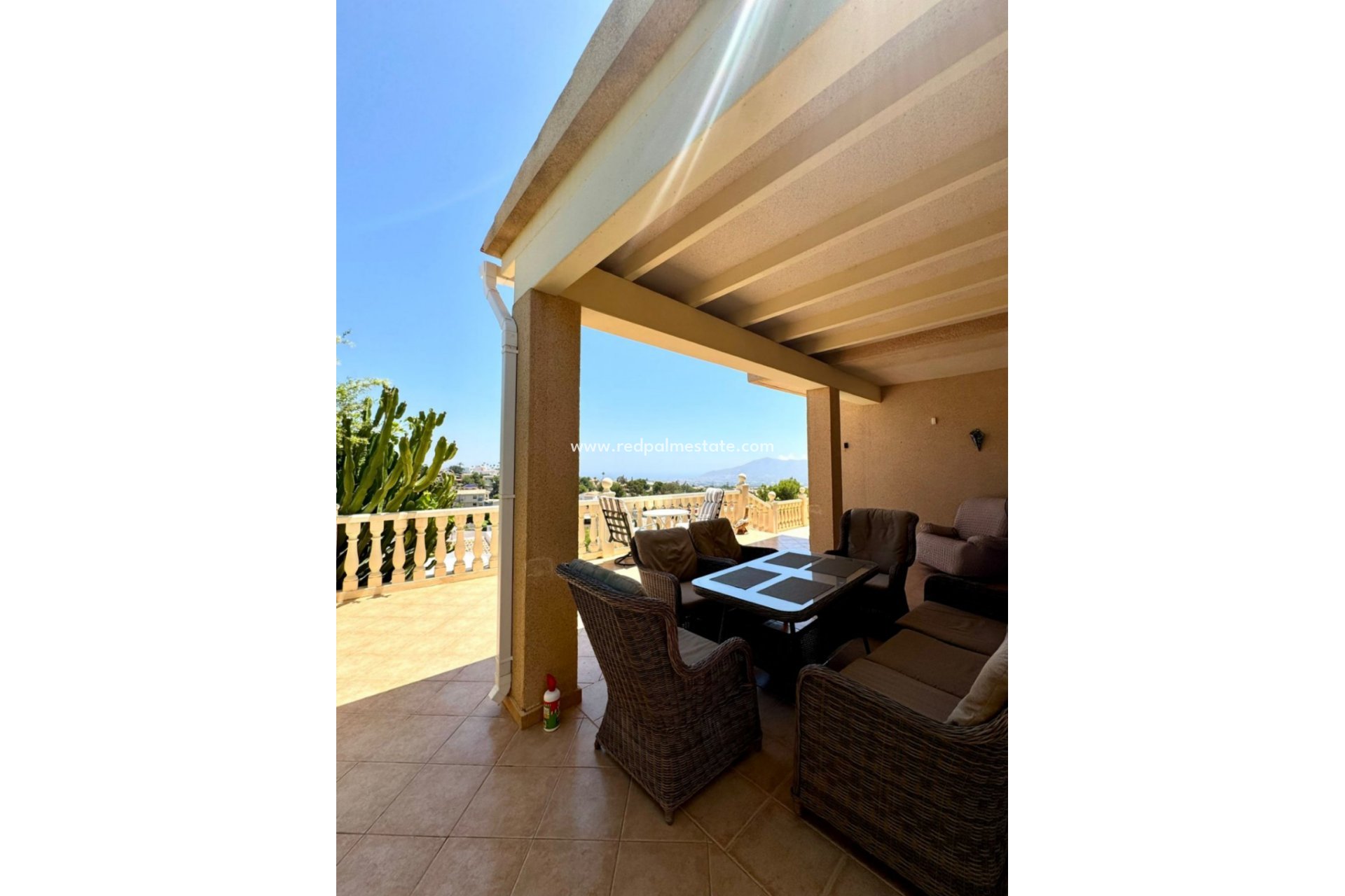 Återförsäljning - Villa -
La Nucía - Costa Blanca