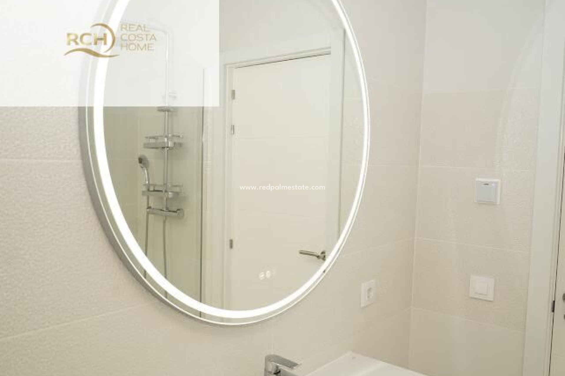 Återförsäljning - Villa -
La Nucía - Montebello - Nou Espai