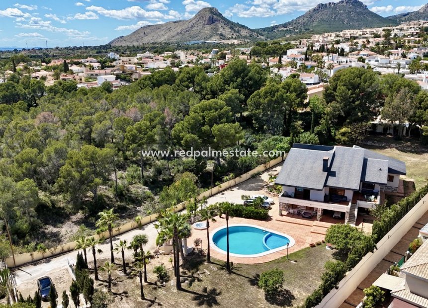 Återförsäljning - Villa -
La Nucía