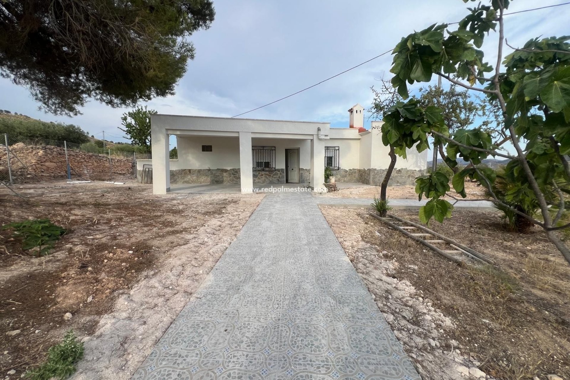 Återförsäljning - Villa -
La Solana