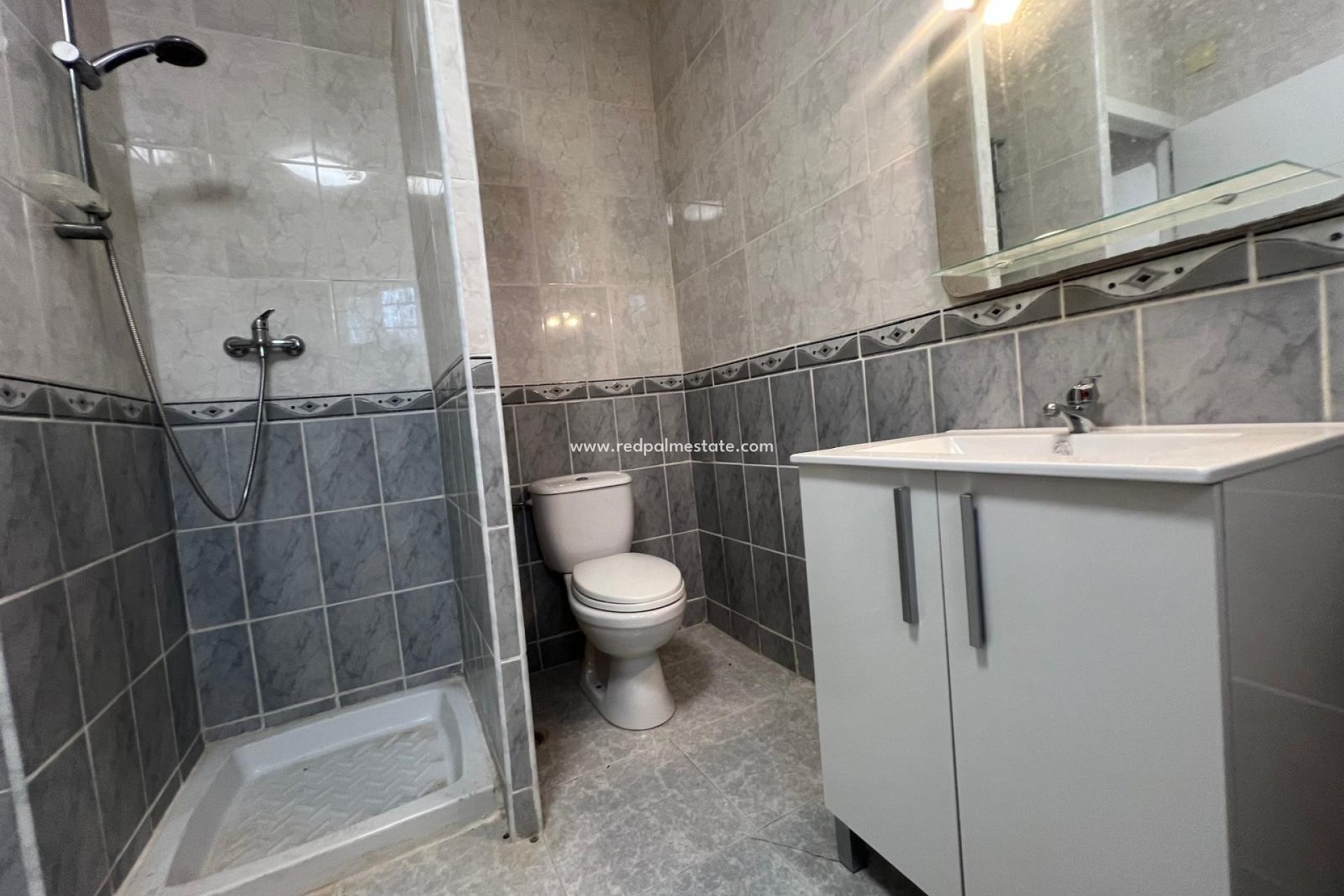 Återförsäljning - Villa -
La Solana