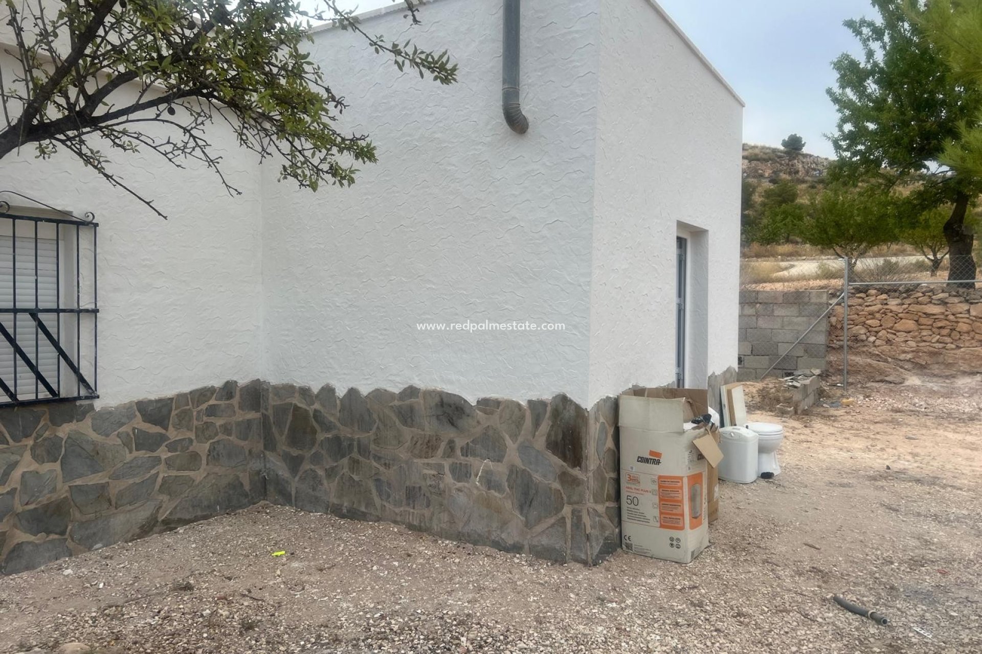 Återförsäljning - Villa -
La Solana