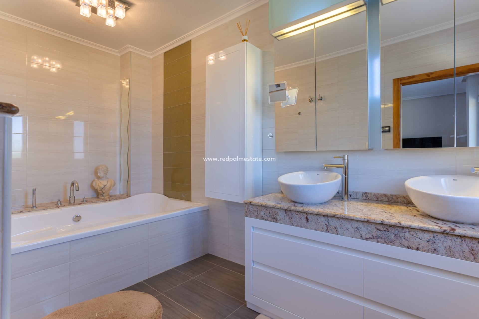 Återförsäljning - Villa -
La Zarza - La Zarza Murcia