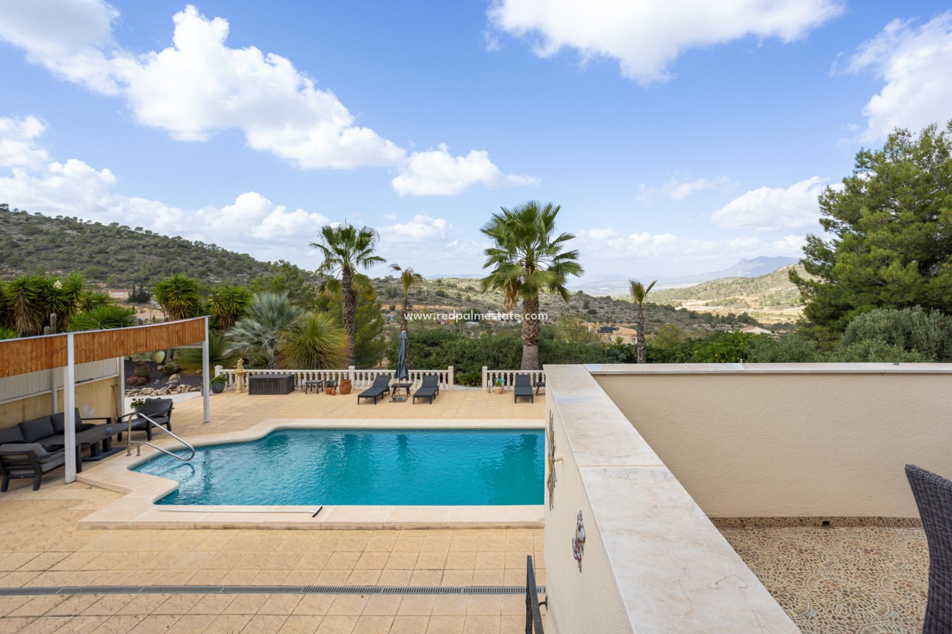 Återförsäljning - Villa -
La Zarza
