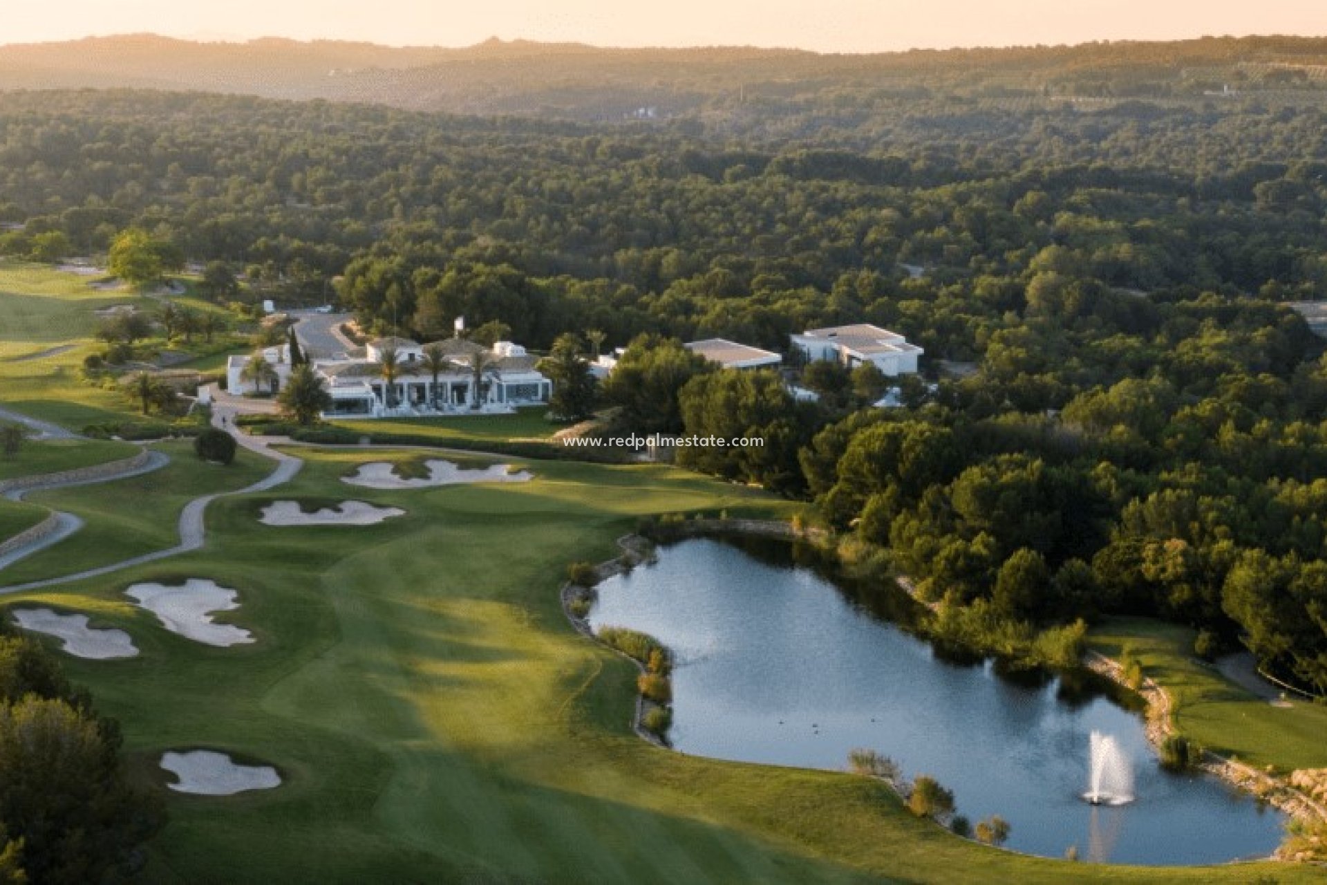 Återförsäljning - Villa -
Las Colinas Golf