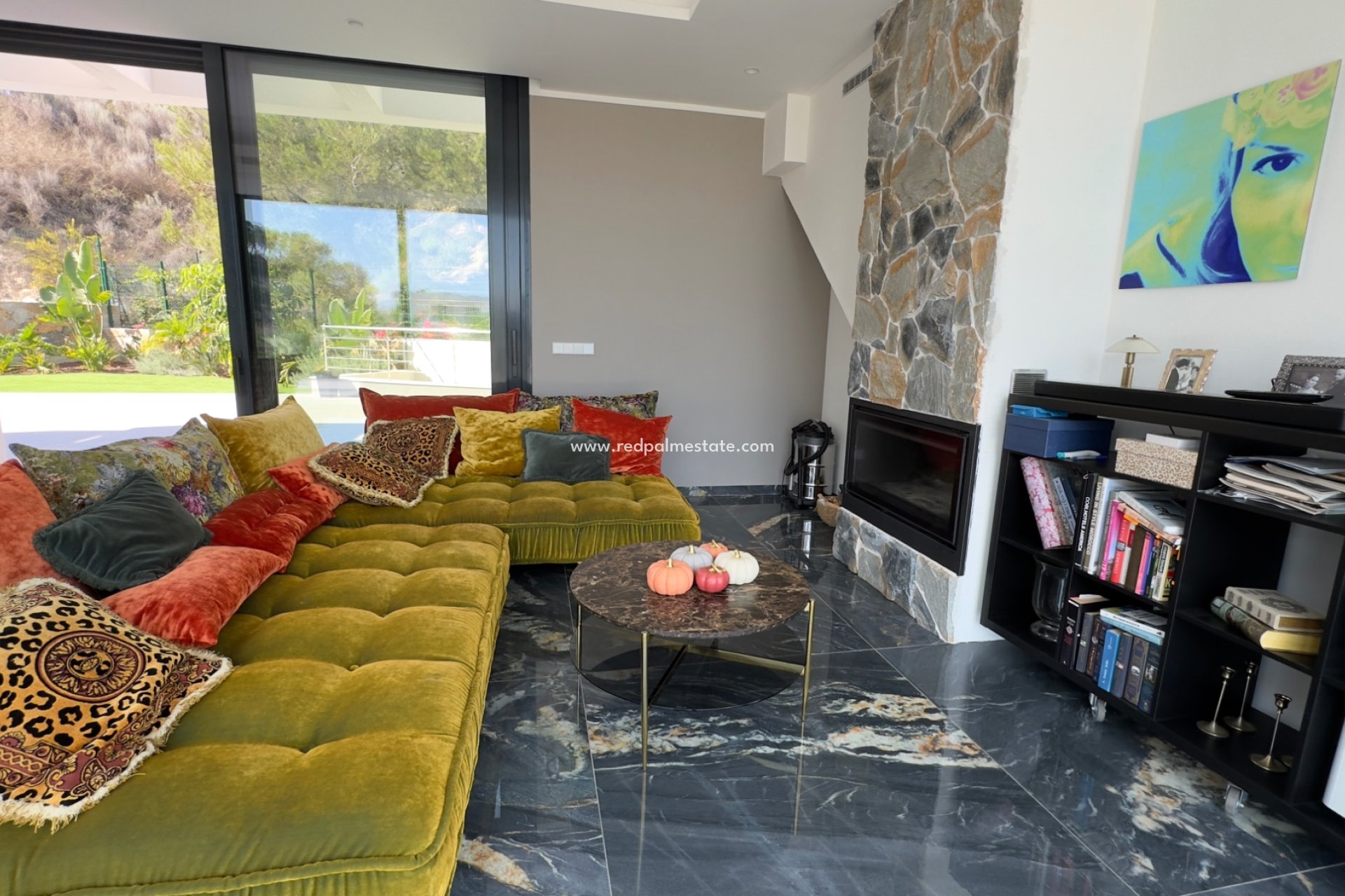 Återförsäljning - Villa -
Las Colinas Golf