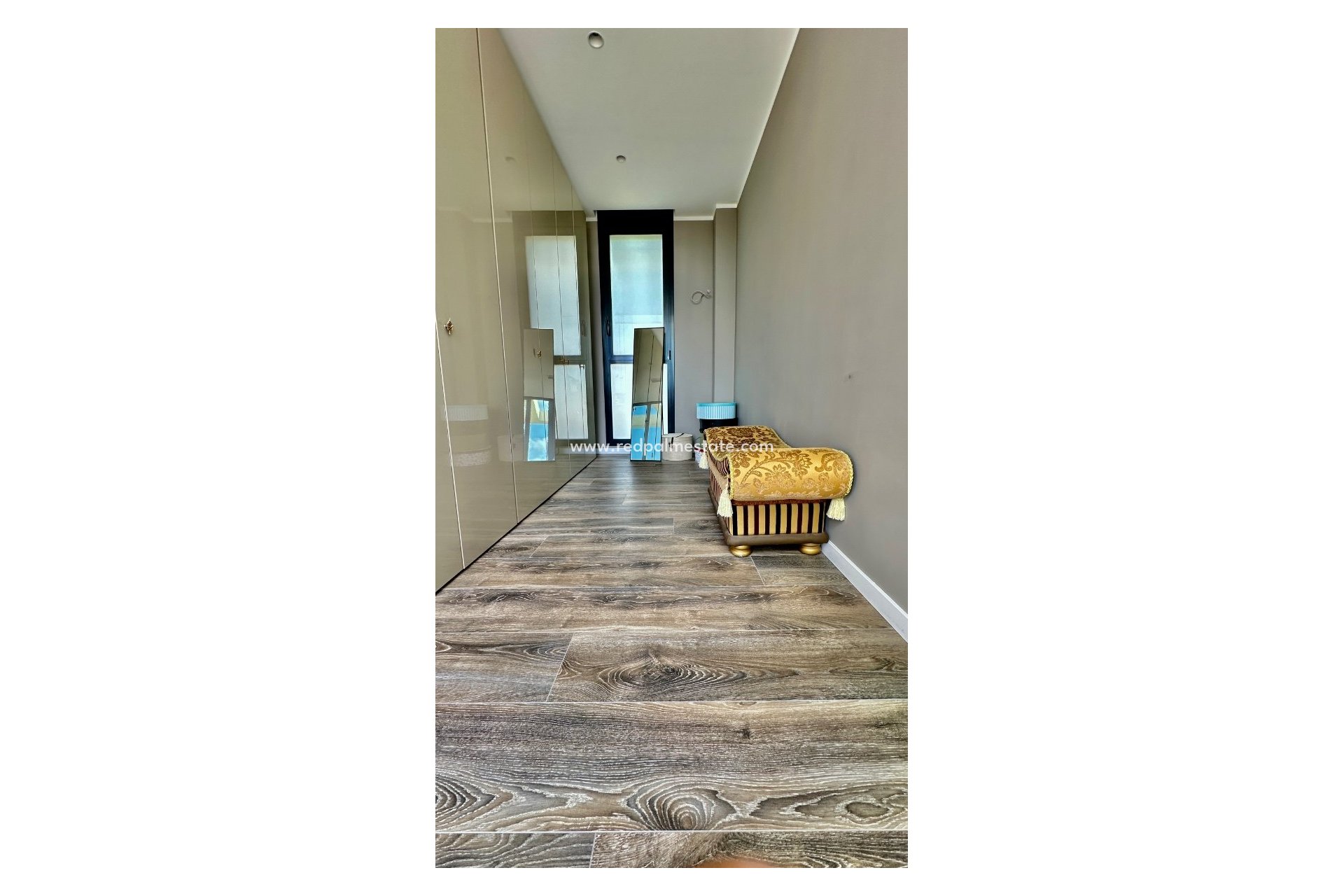 Återförsäljning - Villa -
Las Colinas Golf