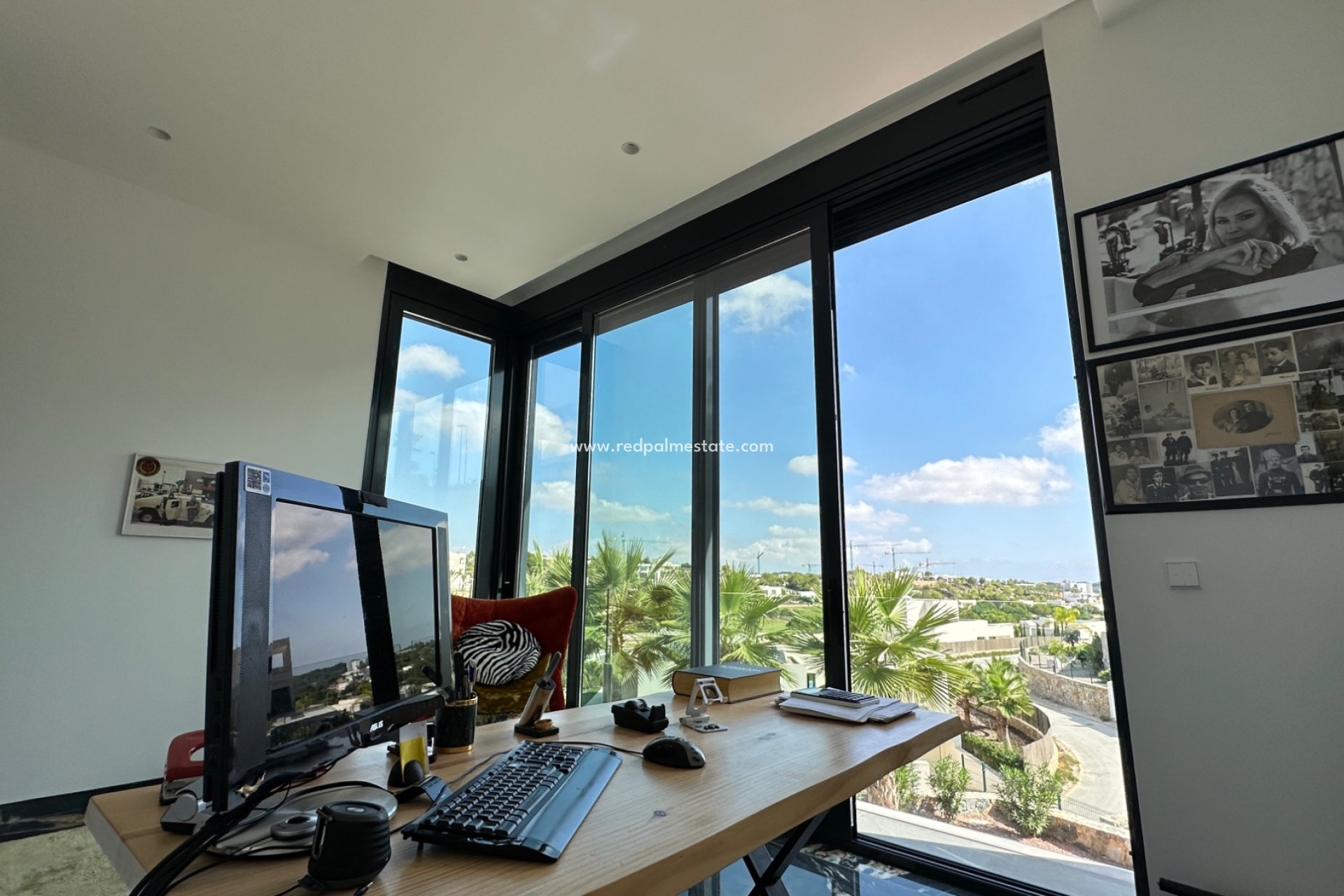 Återförsäljning - Villa -
Las Colinas Golf