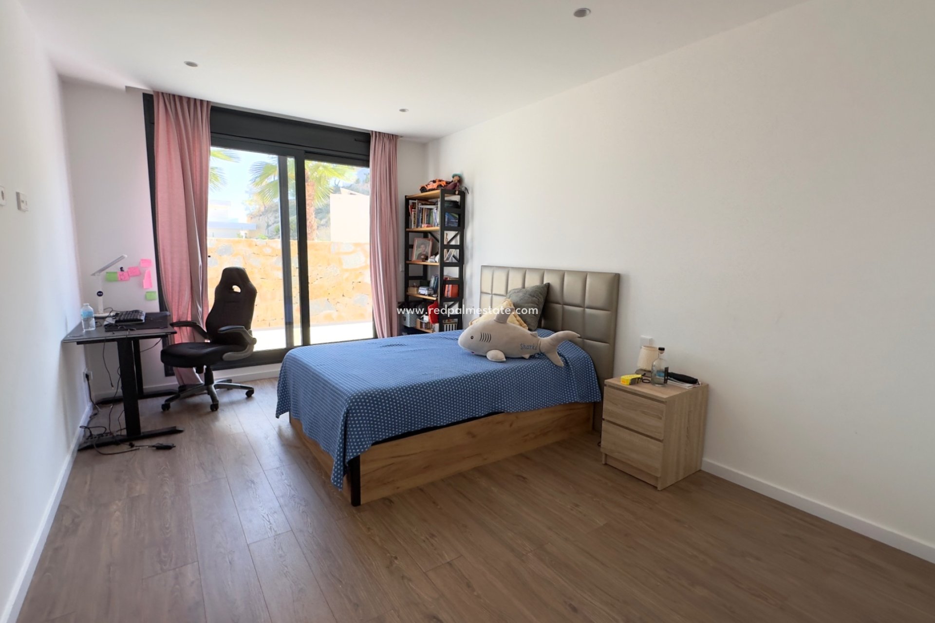 Återförsäljning - Villa -
Las Colinas Golf