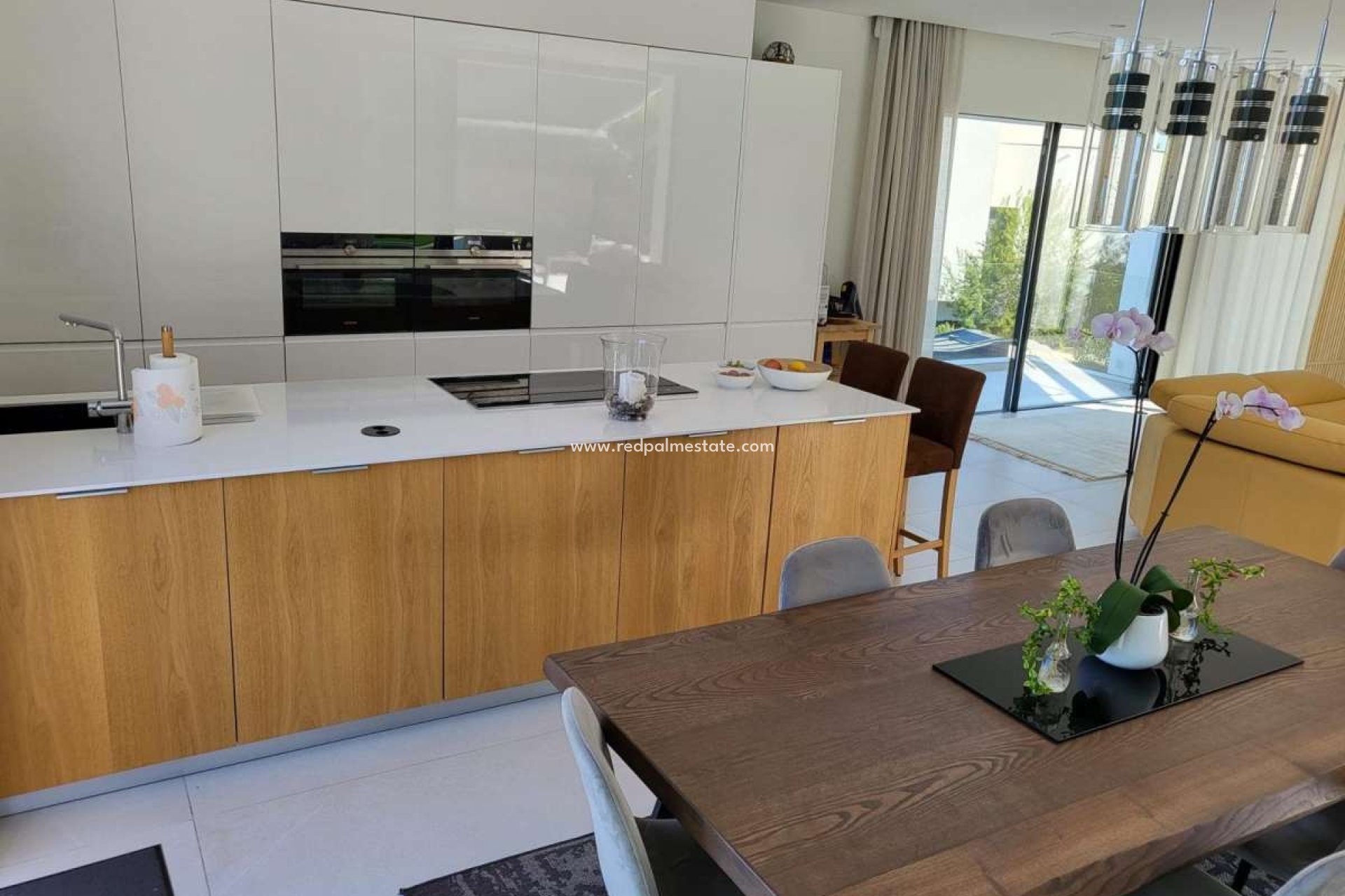 Återförsäljning - Villa -
Las Colinas Golf