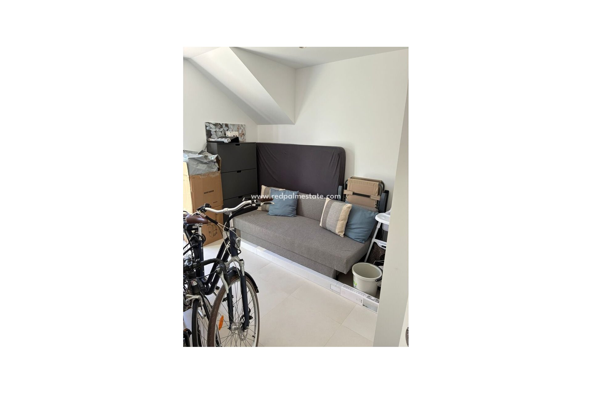 Återförsäljning - Villa -
Lo Romero Golf Course - Costa Blanca