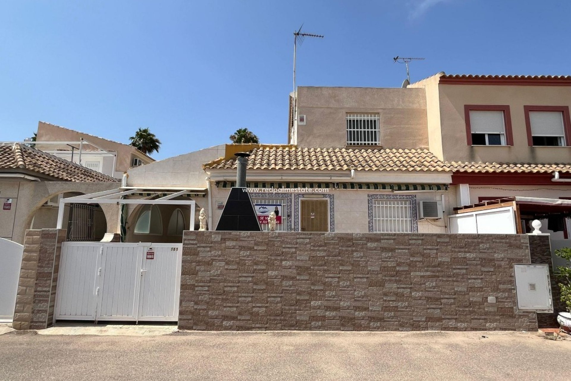 Återförsäljning - Villa -
Los Alczares - Costa Calida