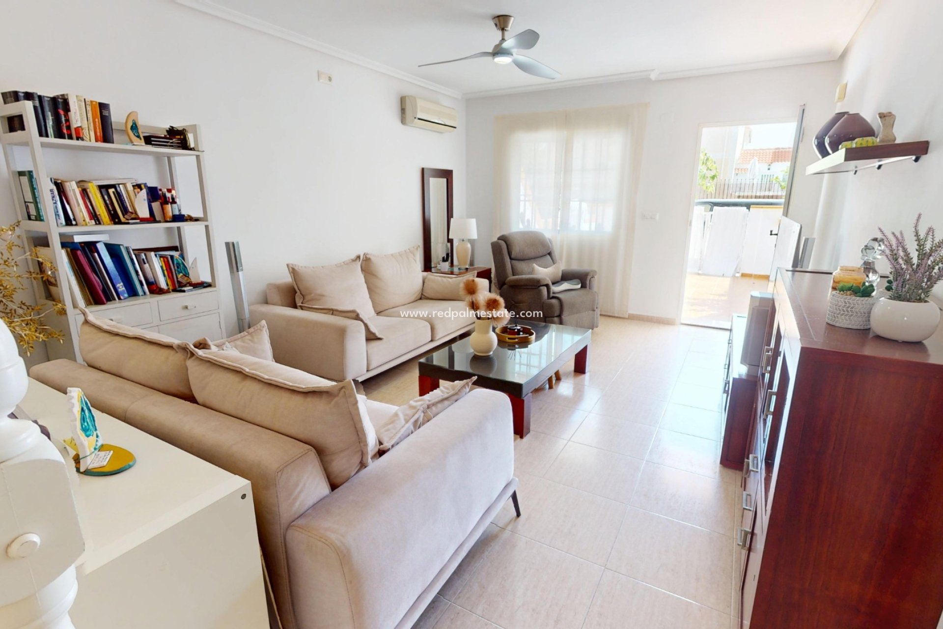 Återförsäljning - Villa -
Los Alczares - Los Alcazares