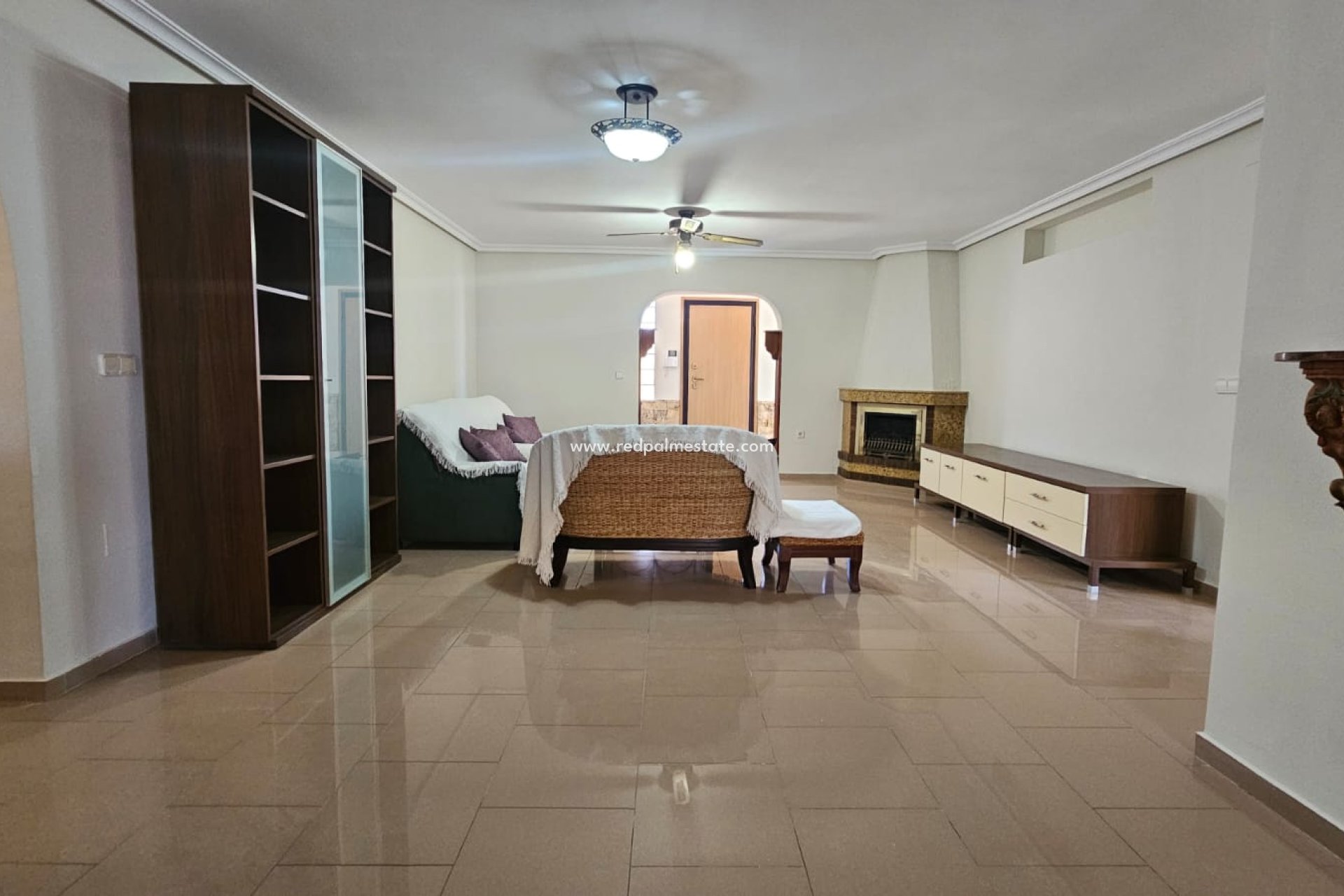Återförsäljning - Villa -
Los Alczares - Los Alcazares