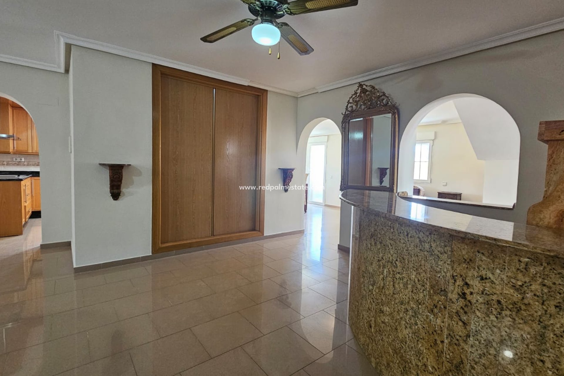 Återförsäljning - Villa -
Los Alczares - Los Alcazares