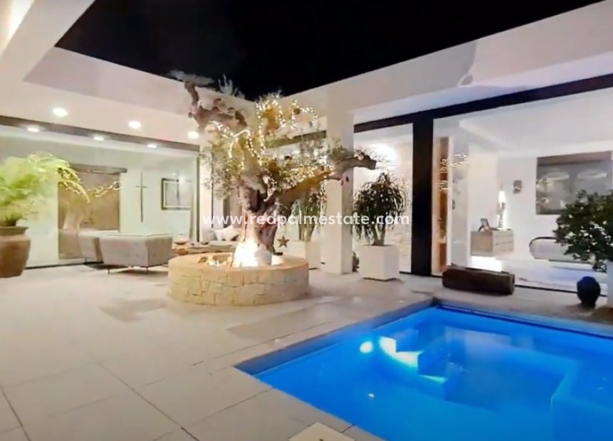 Återförsäljning - Villa -
Los Alczares - Los Alcazares