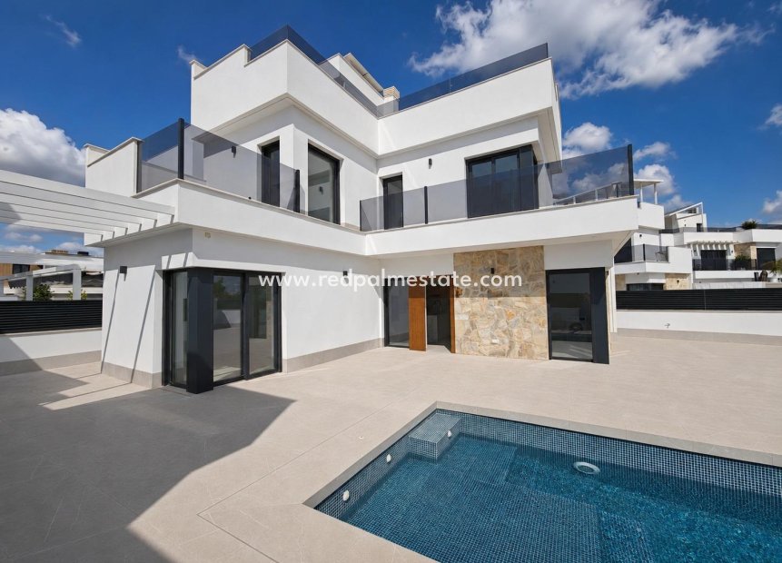 Återförsäljning - Villa -
Los Alczares - Santa Rosalia
