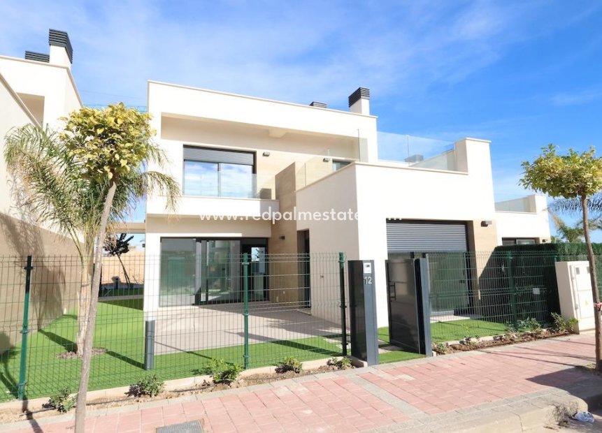 Återförsäljning - Villa -
Los Alczares - Santa Rosalia