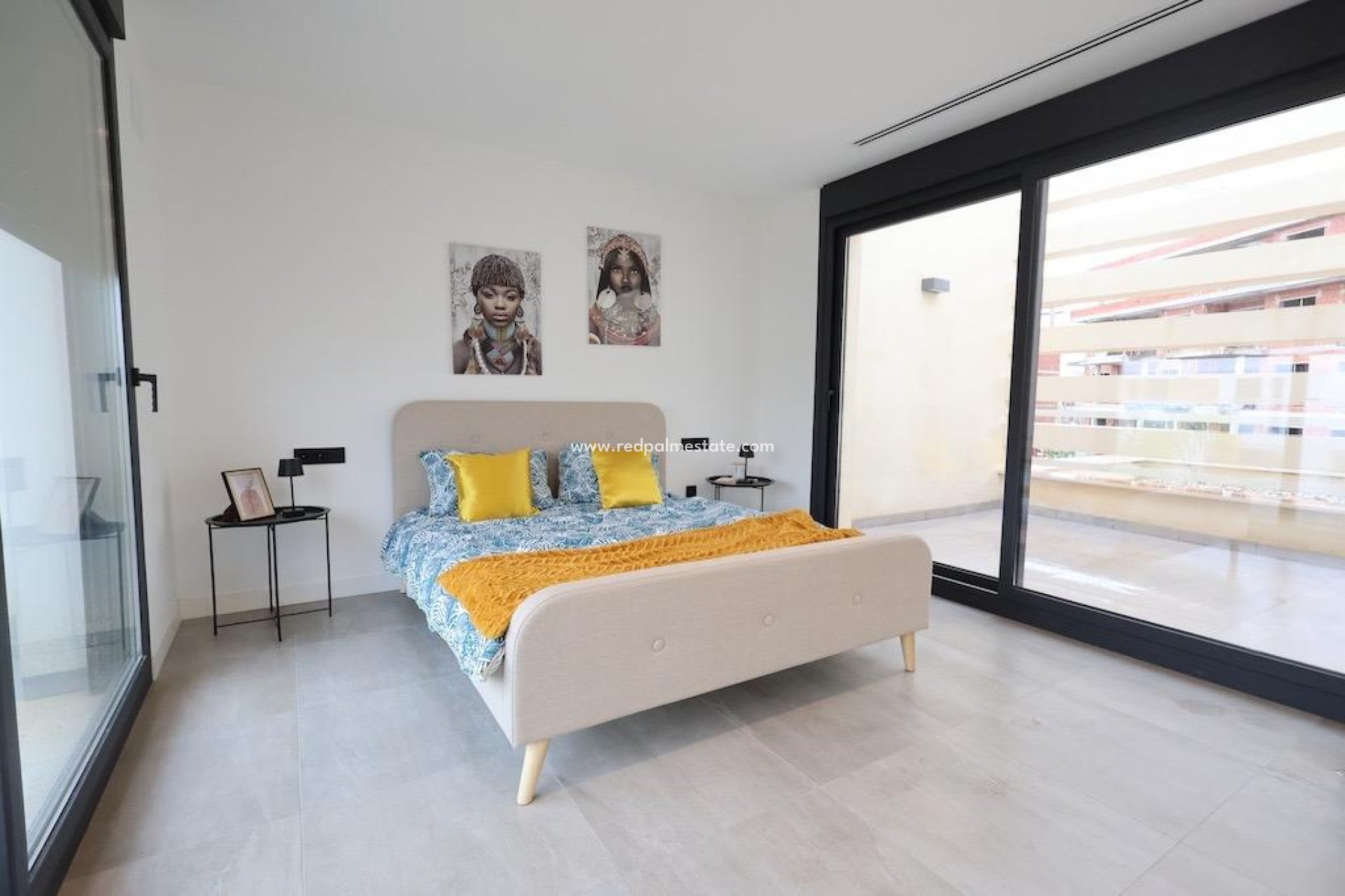 Återförsäljning - Villa -
Los Alczares - Santa Rosalia
