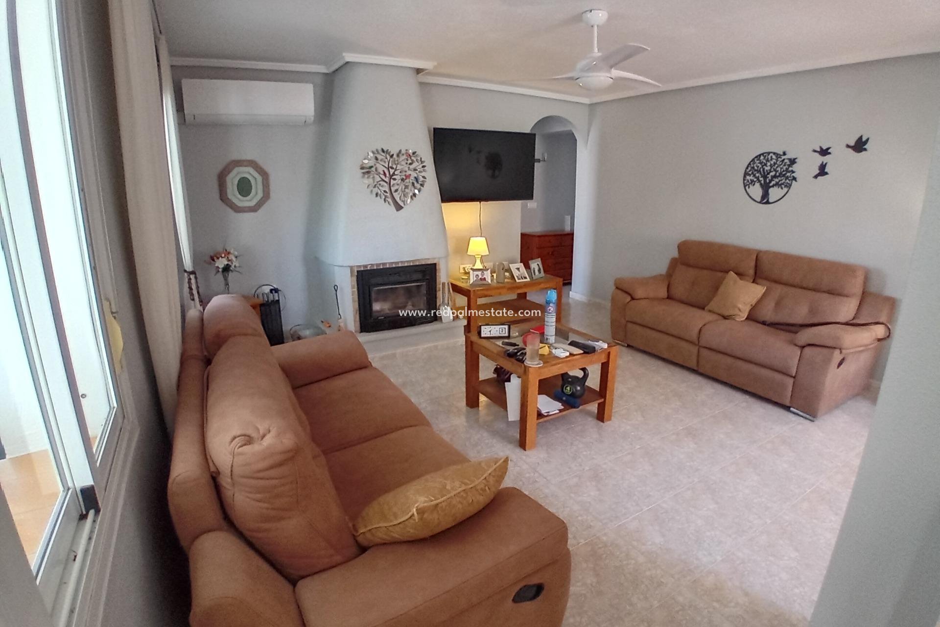 Återförsäljning - Villa -
Mazarron - Camposol