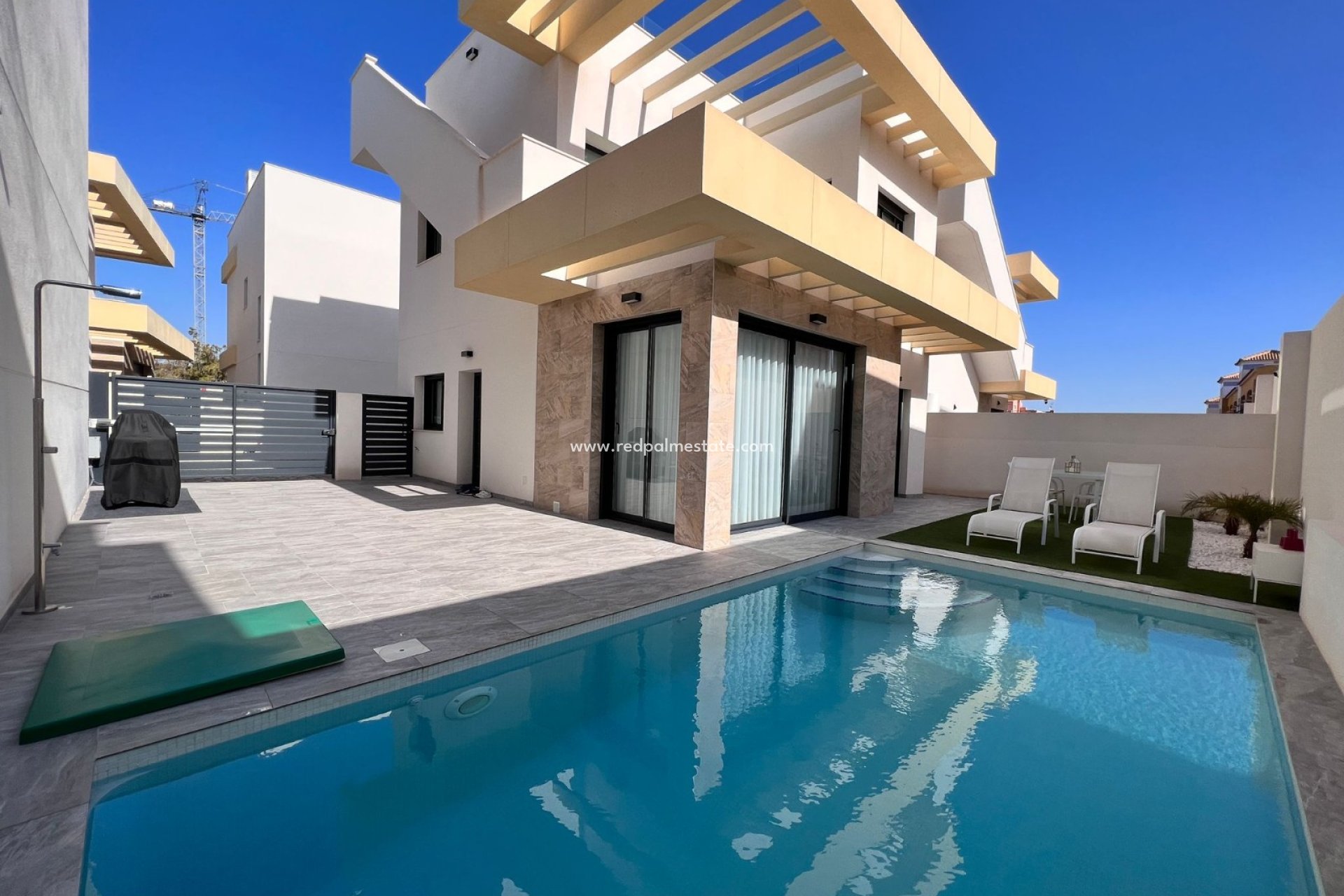 Återförsäljning - Villa -
Montesinos - Costa Blanca