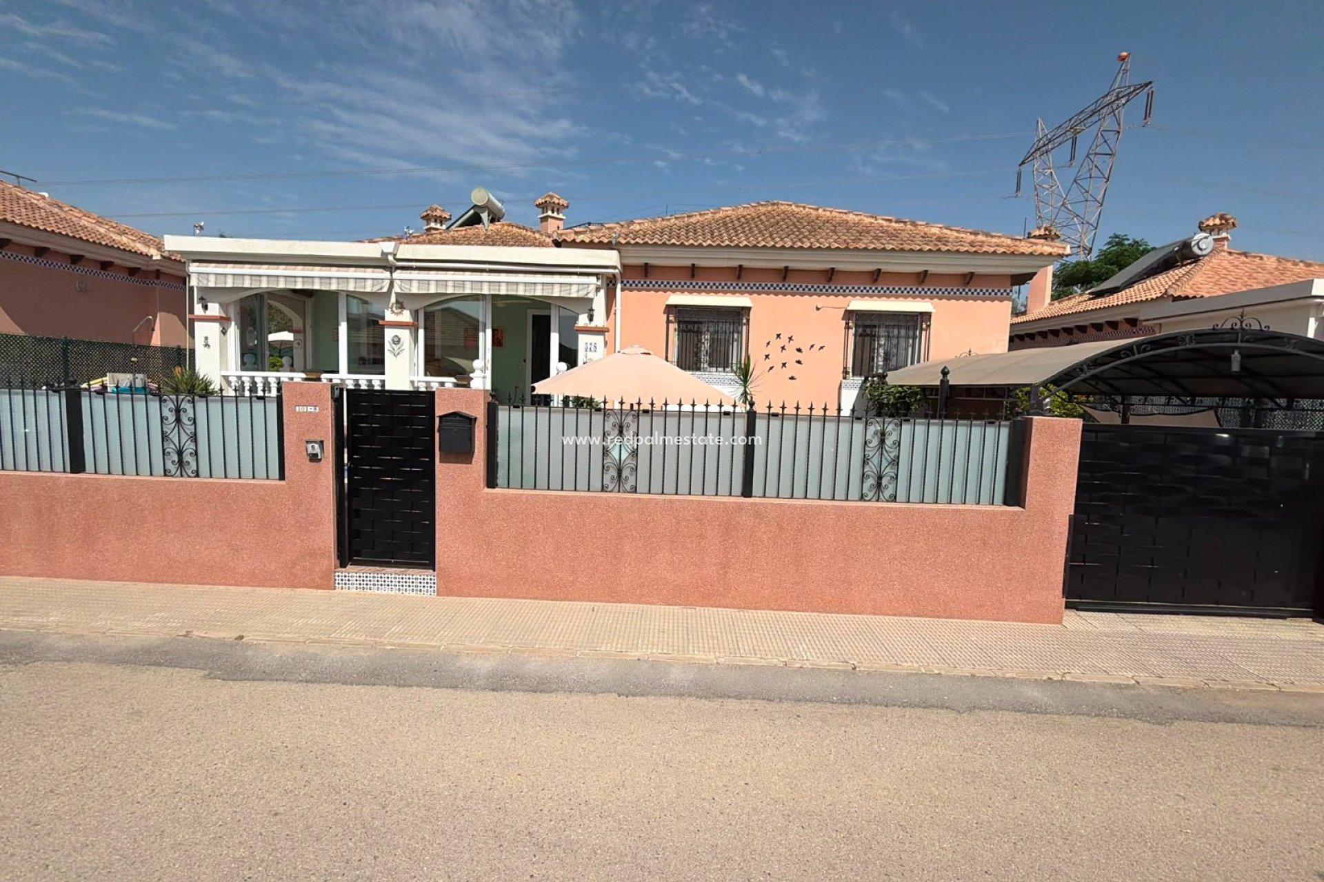Återförsäljning - Villa -
Montesinos - La Herada