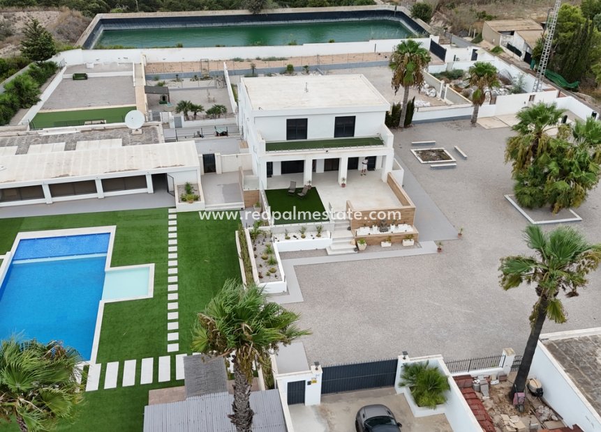 Återförsäljning - Villa -
Montesinos - Los Montesinos