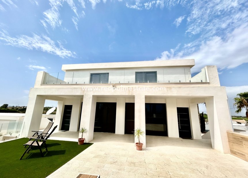 Återförsäljning - Villa -
Montesinos - Los Montesinos