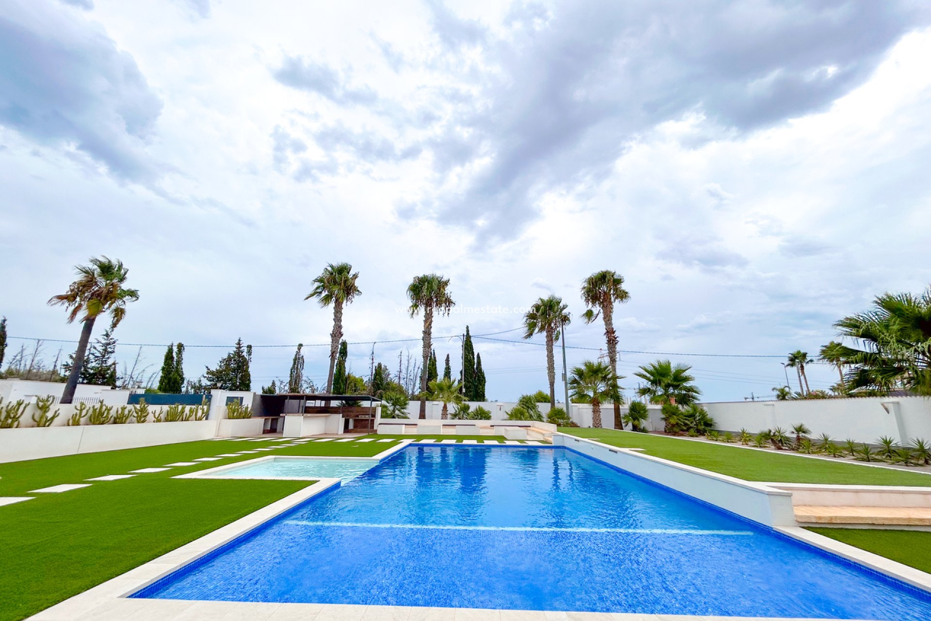Återförsäljning - Villa -
Montesinos - Los Montesinos