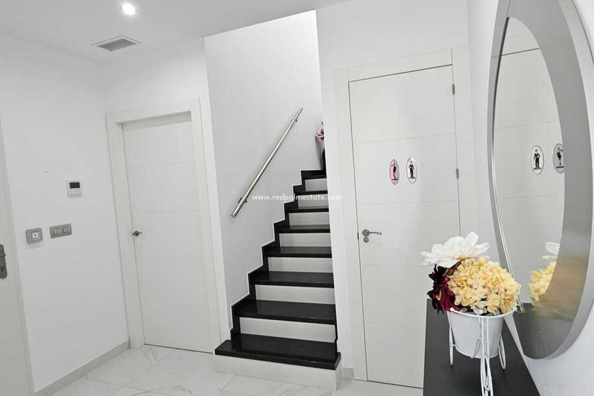 Återförsäljning - Villa -
Montesinos - Los Montesinos