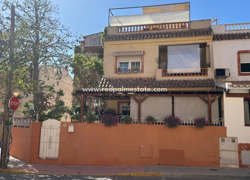 Återförsäljning - Villa -
Montesinos - Los Montesinos