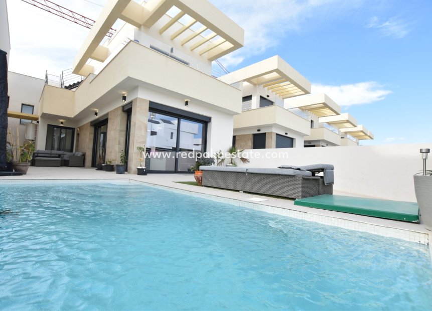 Återförsäljning - Villa -
Montesinos - Los Montesinos